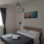 Residenza L'orizzonte Infinito 펜션 *