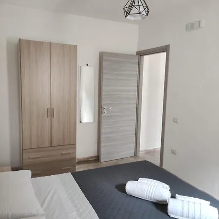 Holiday home Residenza L'orizzonte Infinito *