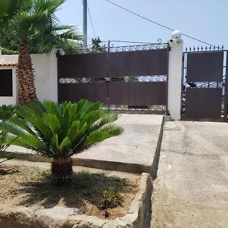 Holiday home Residenza L'orizzonte Infinito